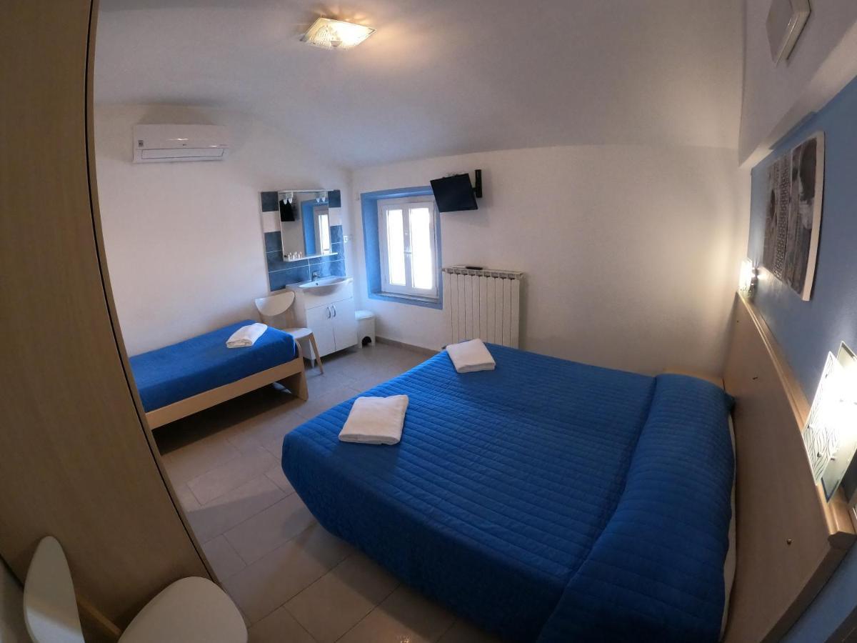Albergo La Caravella Staranzano Exterior foto